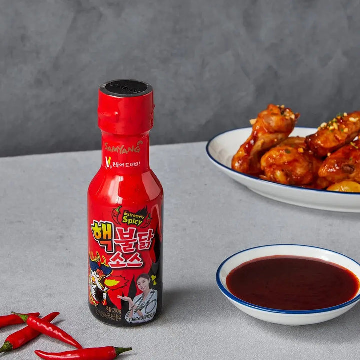 SAMYANG Extreme Hot Chicken Sauce 200g Samyang