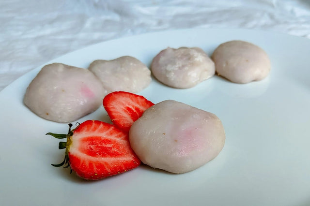 Strawberry mochi