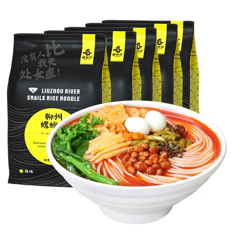 LUO ZHUANG YUAN Rice noodles in snail soup (family pack) 450g